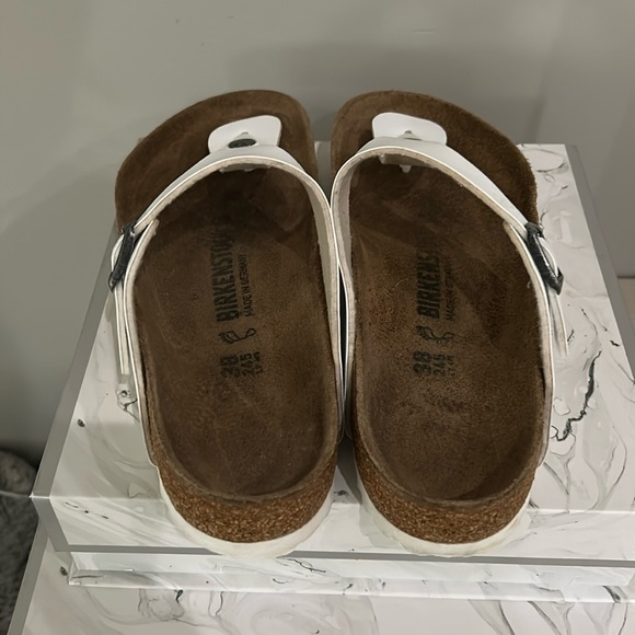 Birkenstock Birko-Flor-White Gizeh 38 or 7-7.5 - Picture 5 of 8